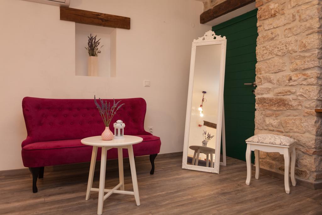 Apartments And Rooms Hey רוביני מראה חיצוני תמונה
