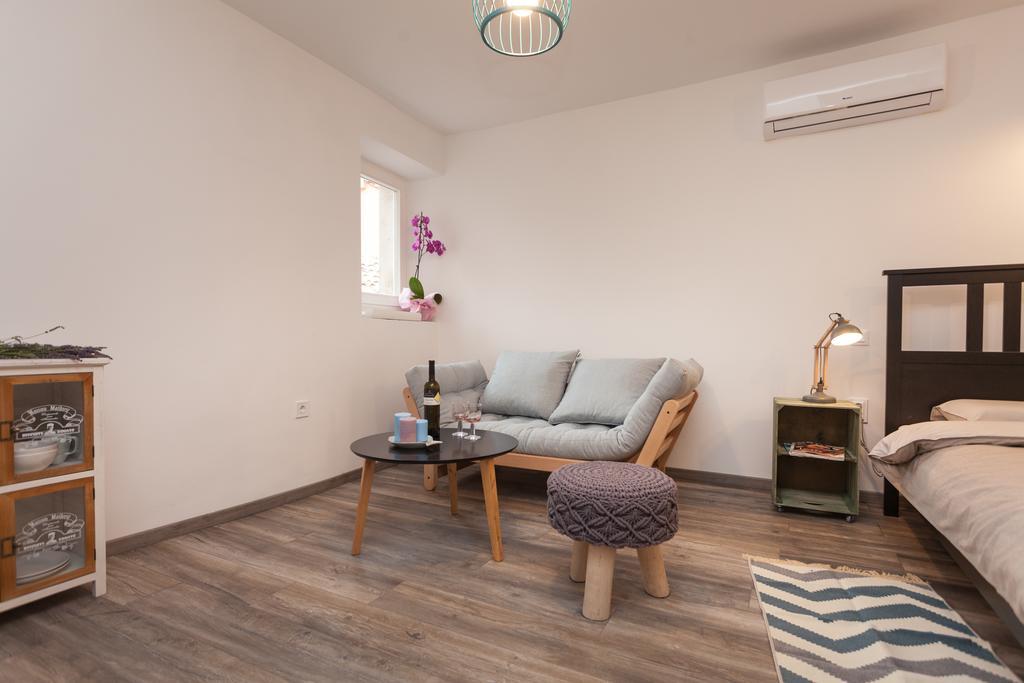 Apartments And Rooms Hey רוביני מראה חיצוני תמונה